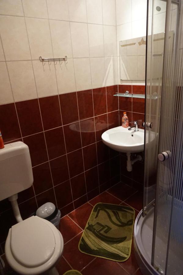 Vadrozsa Vendeghaz-Apartman Дем'єн Екстер'єр фото