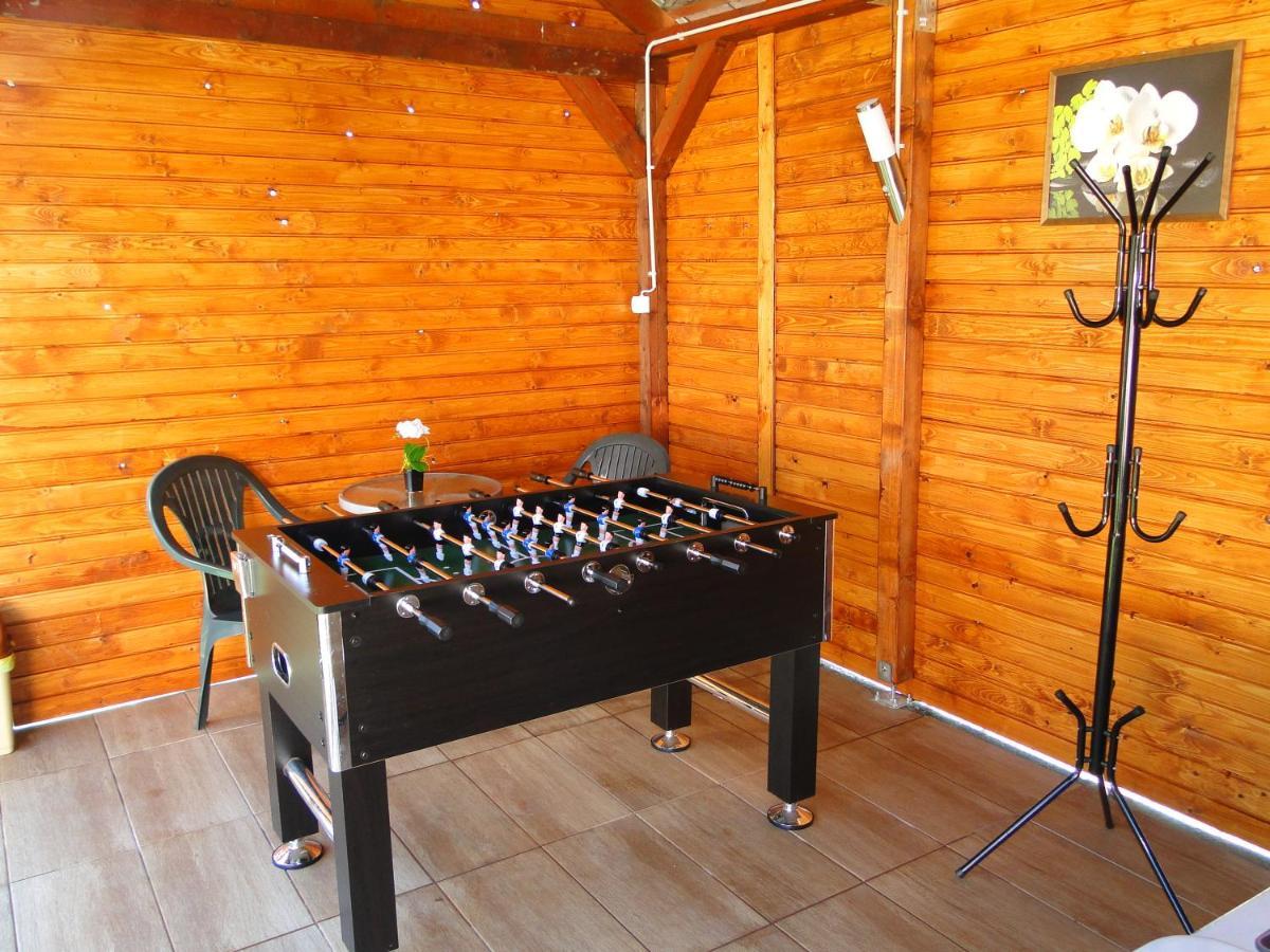 Vadrozsa Vendeghaz-Apartman Дем'єн Екстер'єр фото