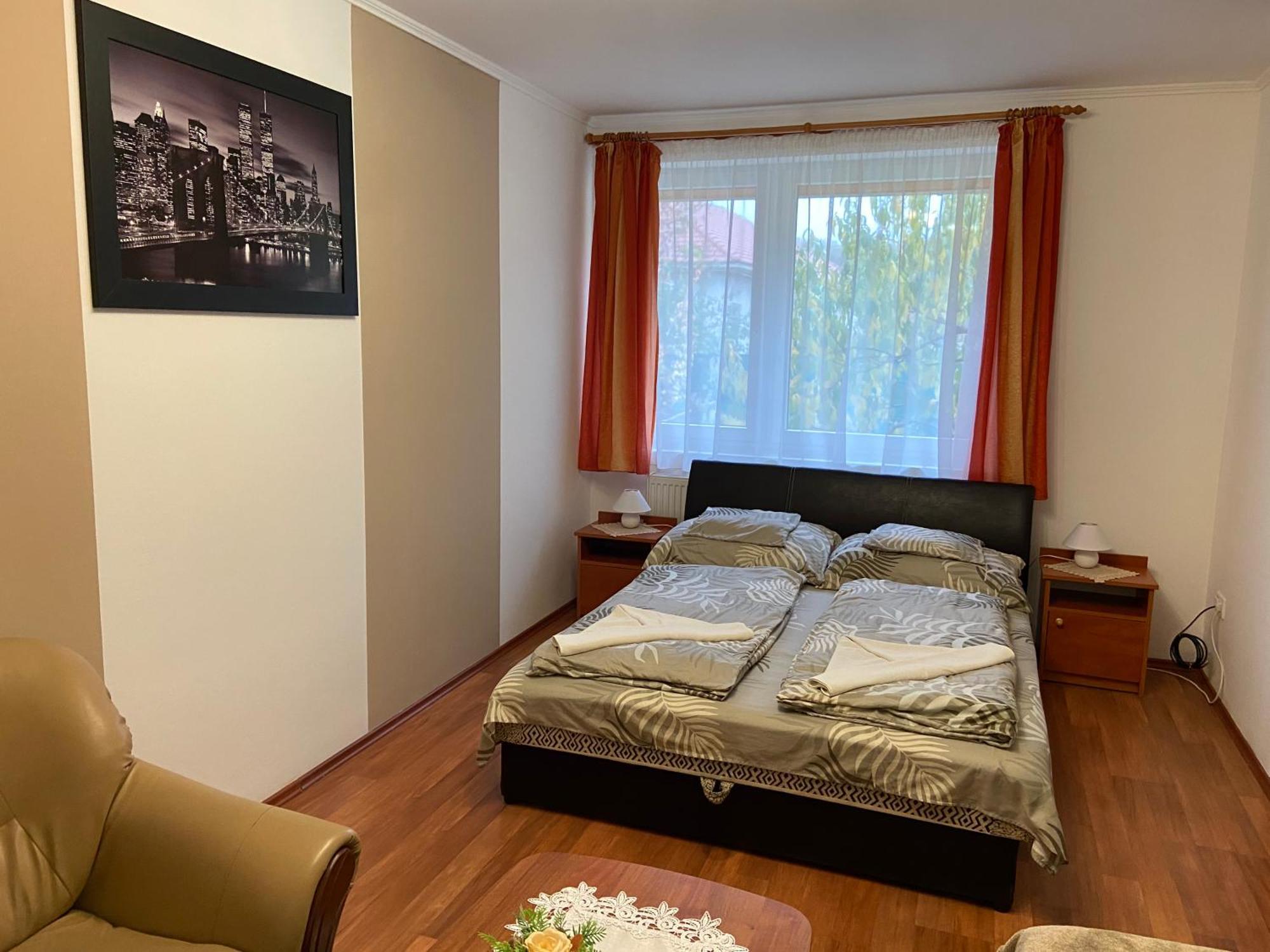 Vadrozsa Vendeghaz-Apartman Дем'єн Екстер'єр фото